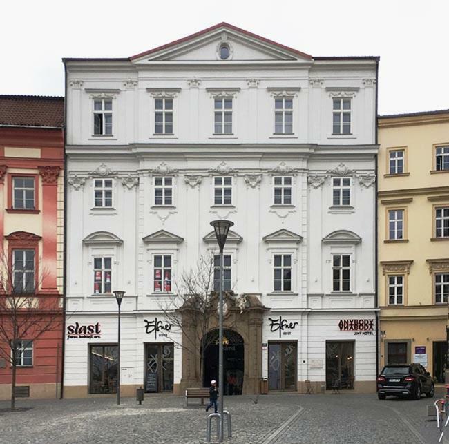 Anybody Hotel Бърно Екстериор снимка